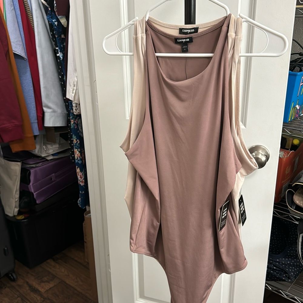 Set of 2 Express bodysuits